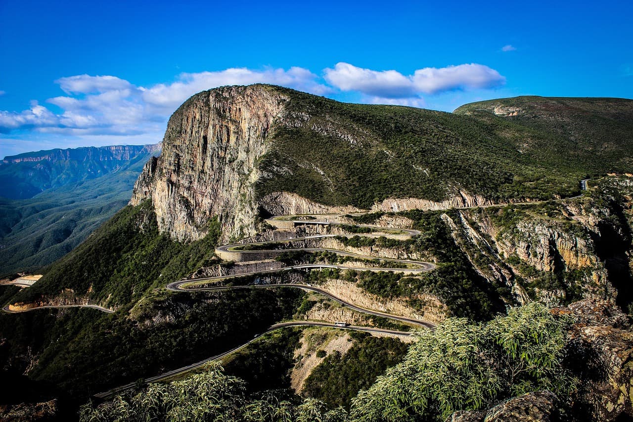 Serra da Leba, Angola